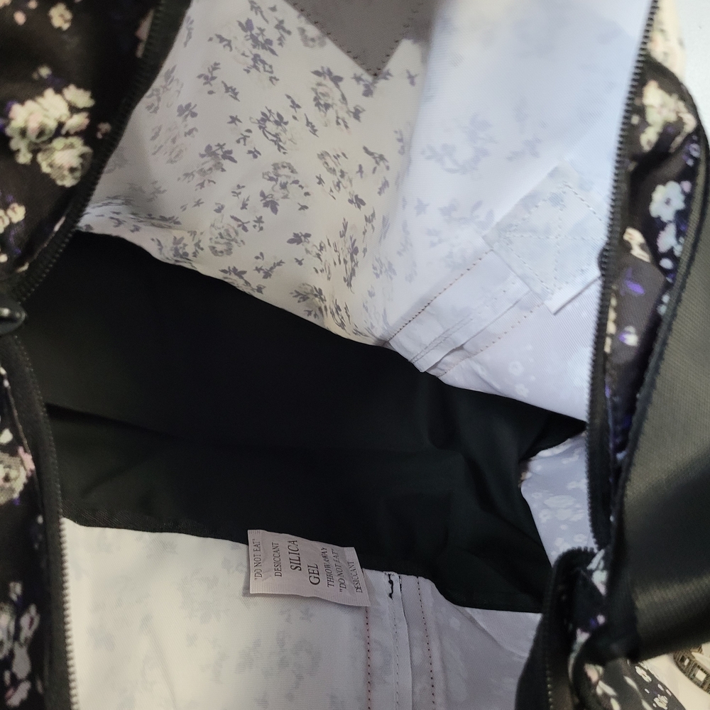 Victoria's Secret Getaway Weekend Gym Tote Bag - Floral Brand New- Very Large! - Picture 6 of 8